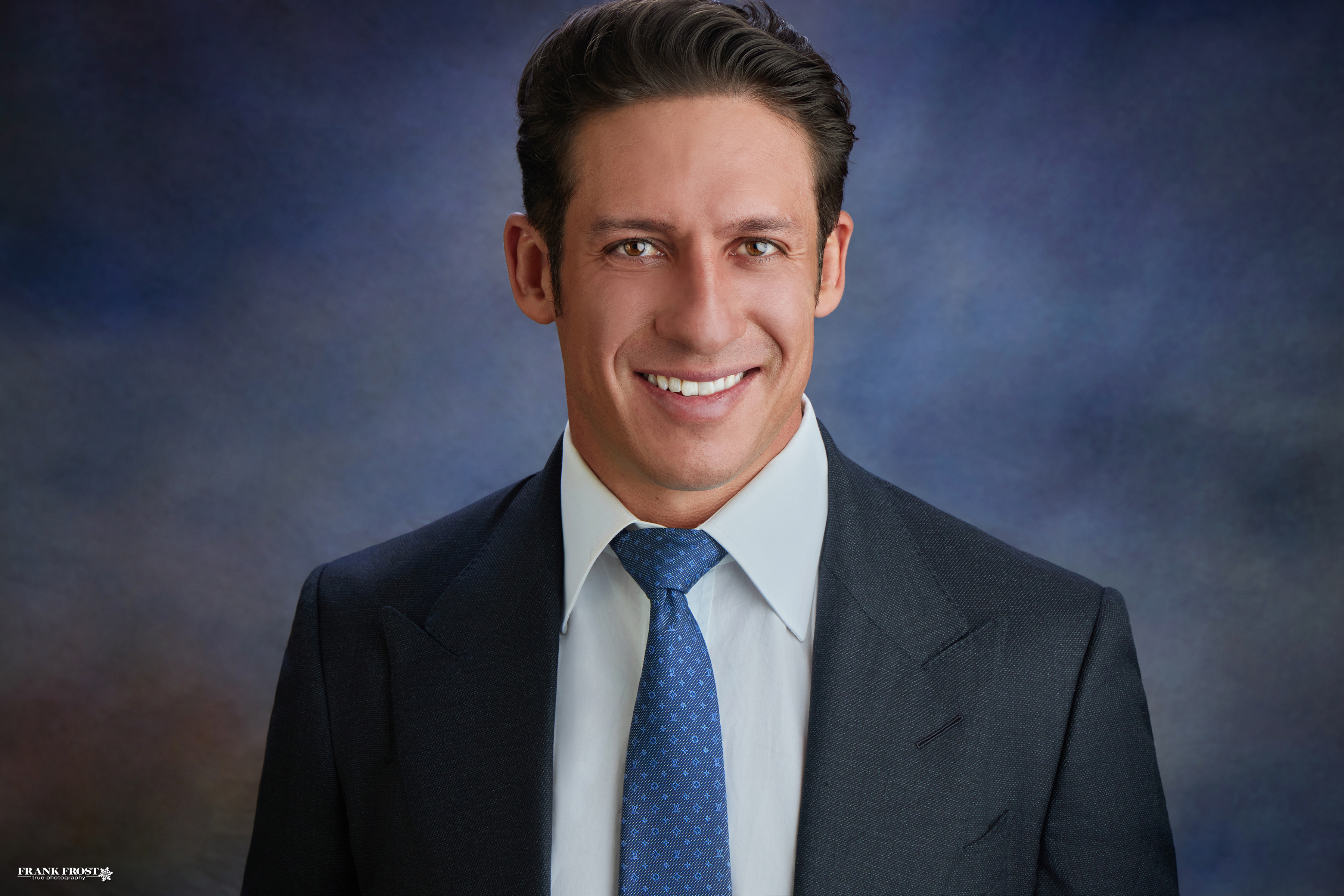 Dr. Christopher Dominguez